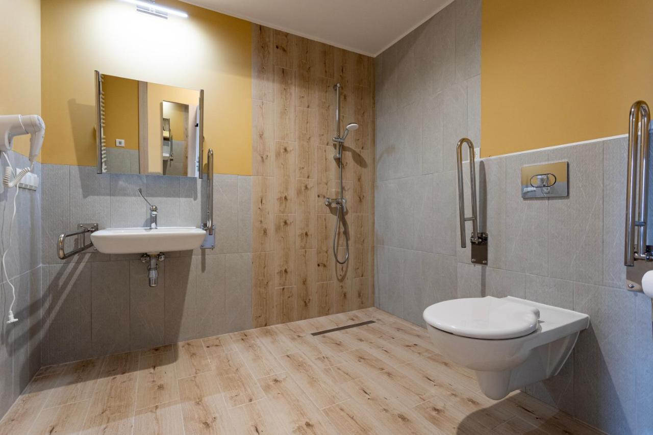 Apartamenty Albatros アウグストゥフ エクステリア 写真