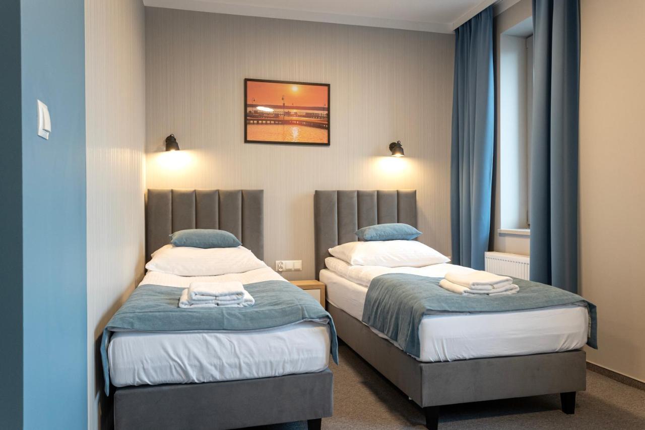 Apartamenty Albatros アウグストゥフ エクステリア 写真
